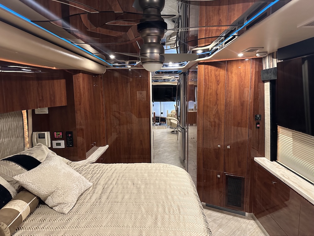 2017 Tiffin Allegro For Sale