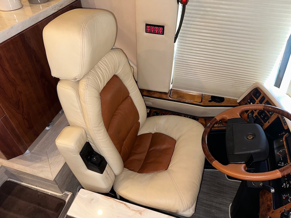 2017 Tiffin Allegro For Sale