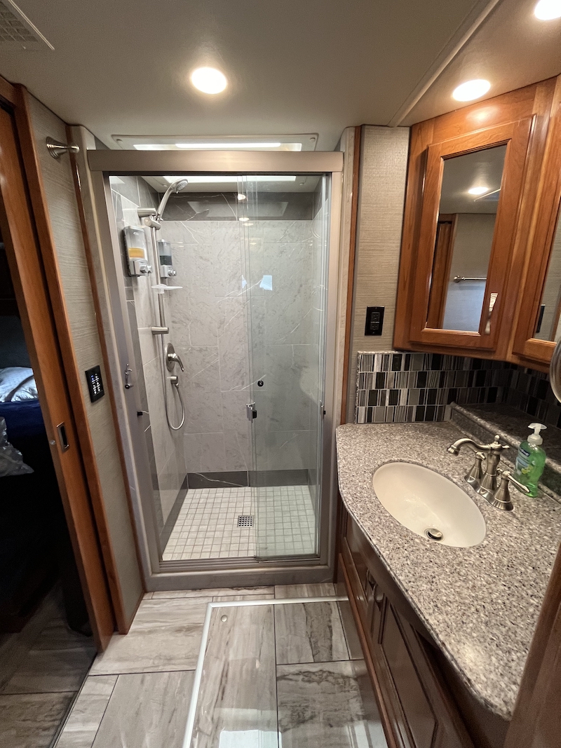 2018 Discovery For Sale