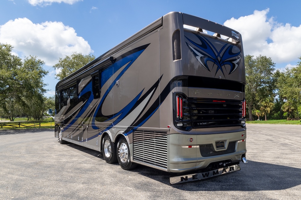 2018 Newmar Essex For Sale