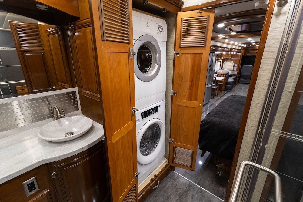 2018 Newmar Essex For Sale