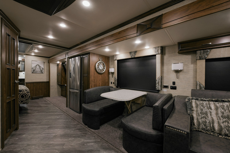 2018 Newmar Ventana For Sale
