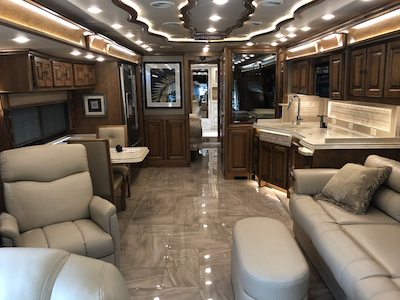 2018 Prevost Tiffin For Sale