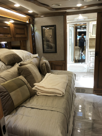 2018 Prevost Tiffin For Sale