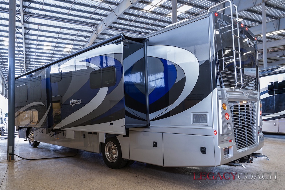 2019 Fleetwood Discovery For Sale