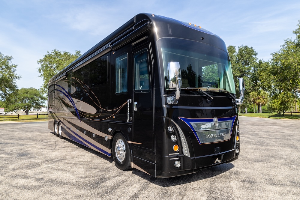 2019 Foretravel  For Sale