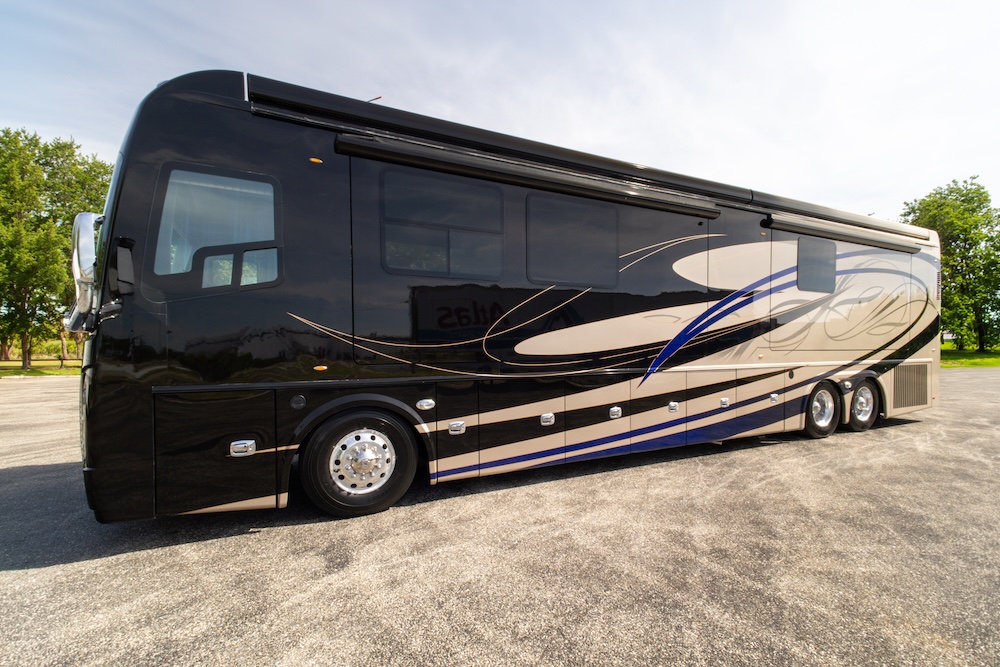 2019 Foretravel  For Sale