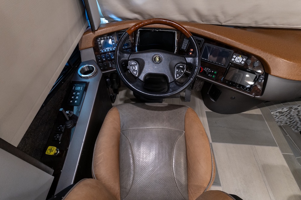 2019 Foretravel  For Sale