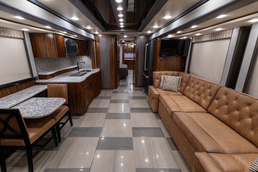 2019 Foretravel  For Sale