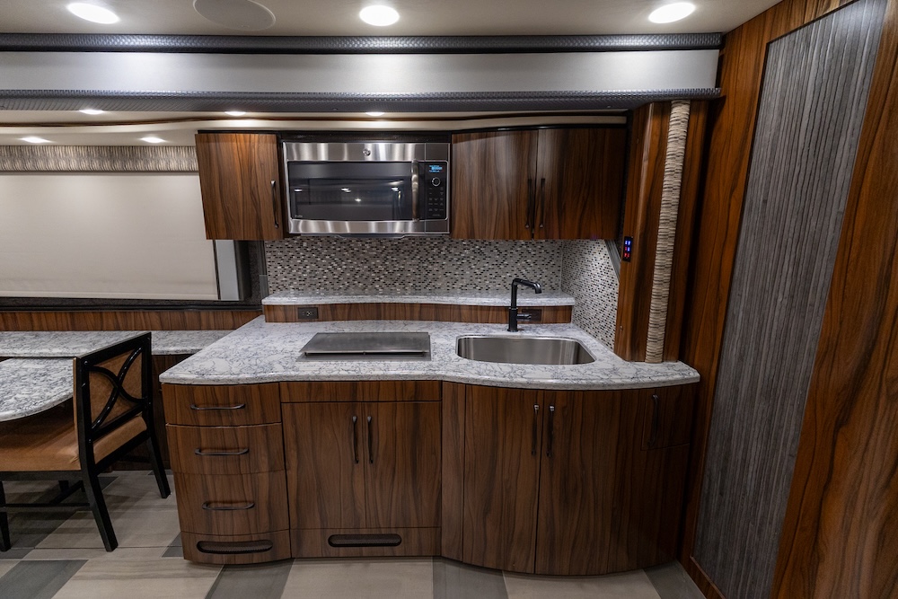 2019 Foretravel  For Sale