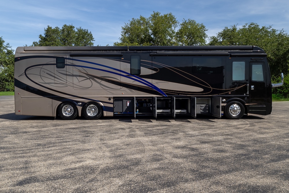 2019 Foretravel  For Sale