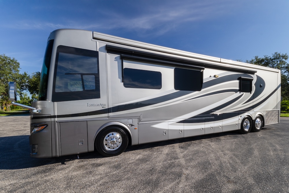2019 Newmar London Aire For Sale