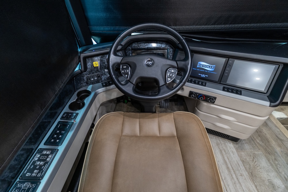 2019 Newmar London Aire For Sale