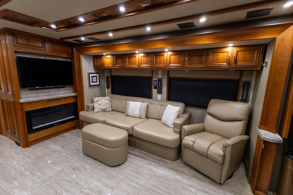 2019 Tiffin Allegro For Sale