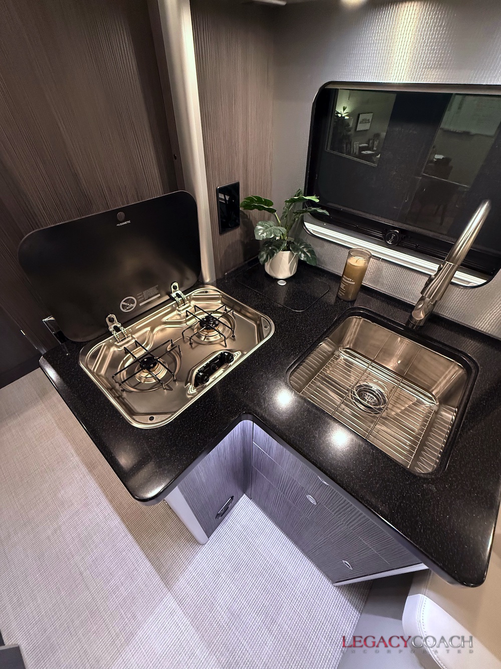 2020 Airstream Atlas For Sale