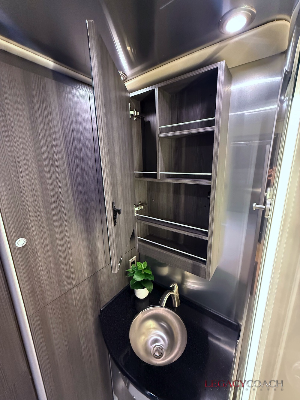 2020 Airstream Atlas For Sale