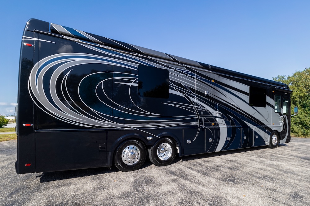 2020 Foretravel  For Sale