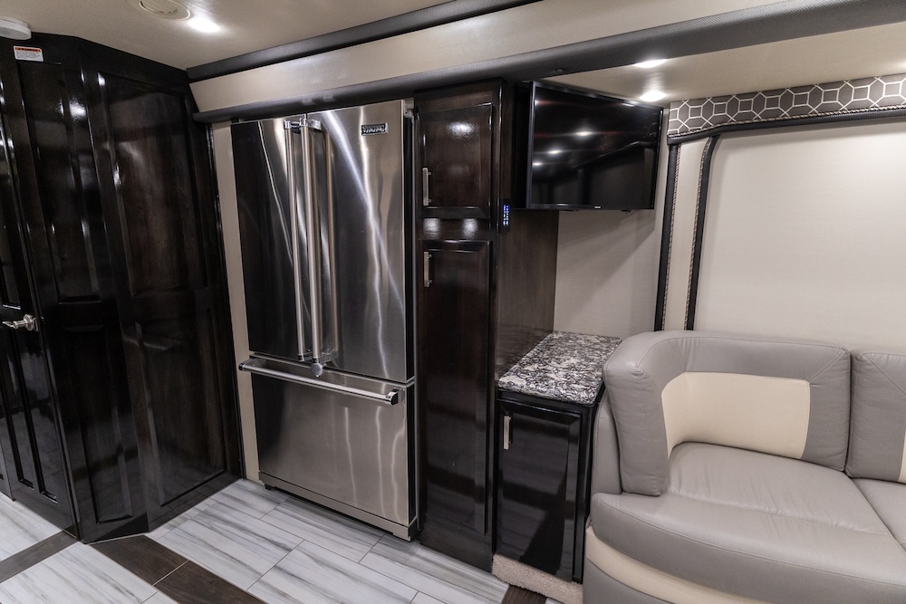 2020 Foretravel For Sale