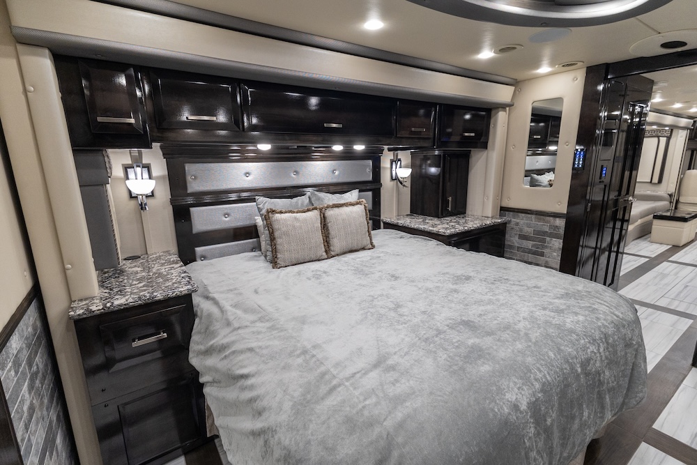 2020 Foretravel For Sale