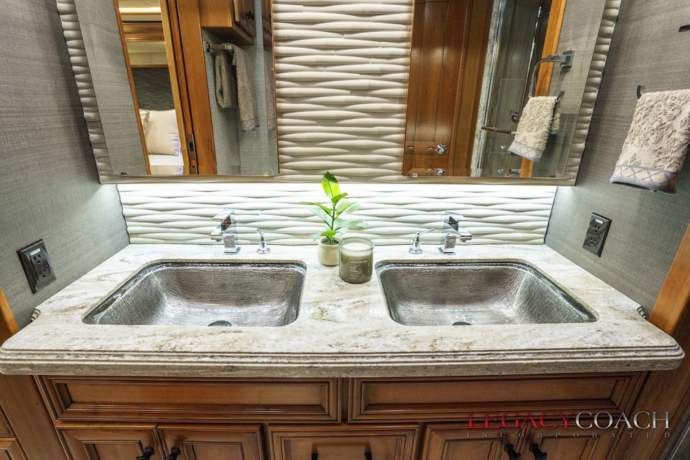 2020 Tiffin Allegro For Sale