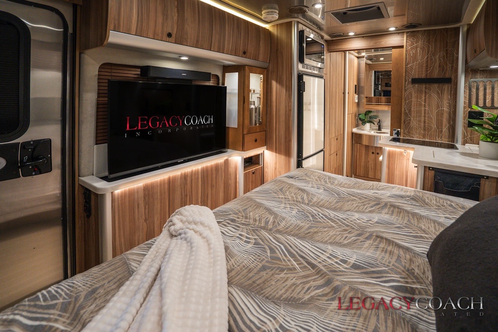 2021 Airstream Atlas For Sale