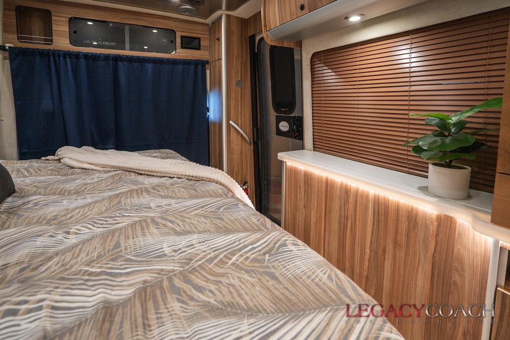2021 Airstream Atlas For Sale