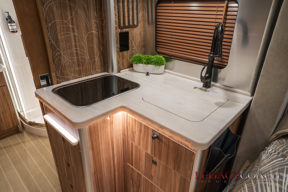 2021 Airstream Atlas For Sale