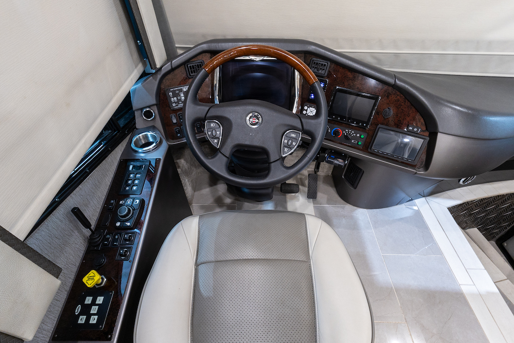 2021 Foretravel For Sale