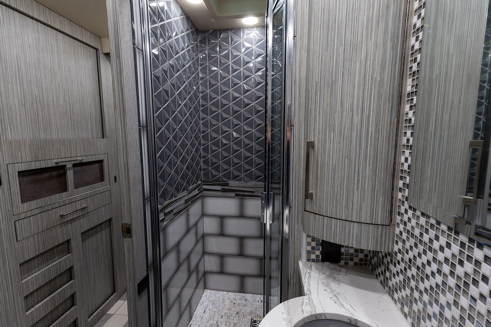 2021 Foretravel For Sale