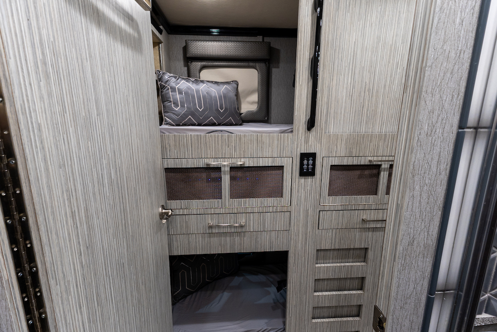 2021 Foretravel For Sale