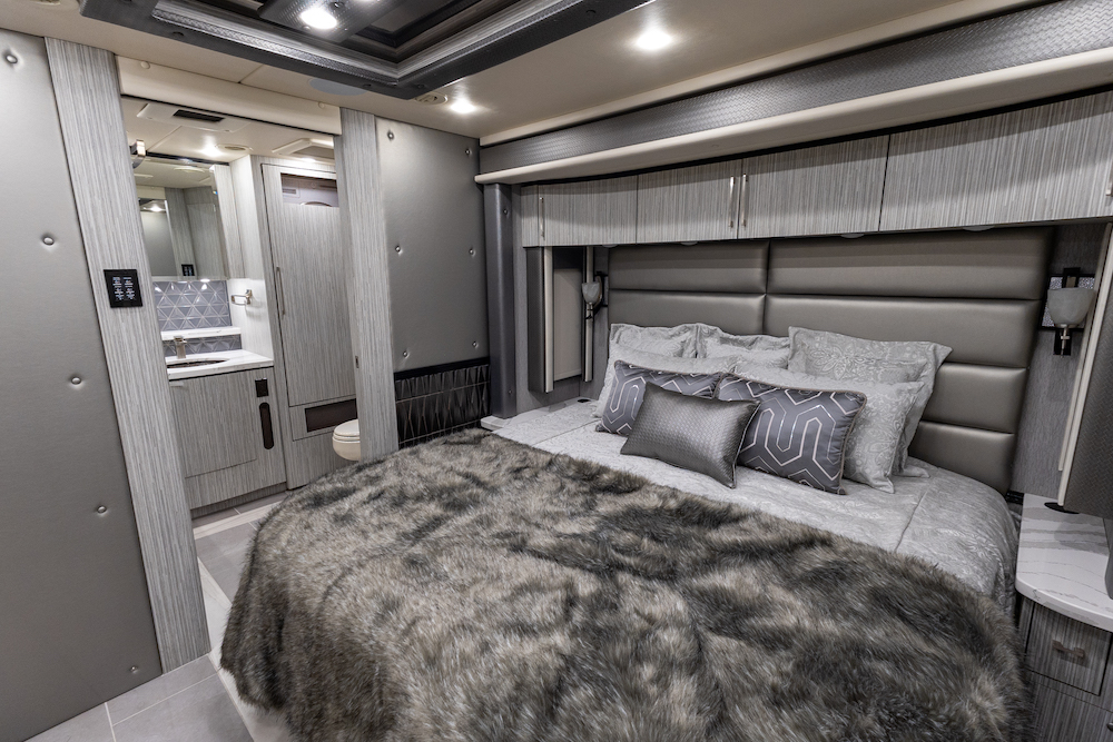 2021 Foretravel For Sale