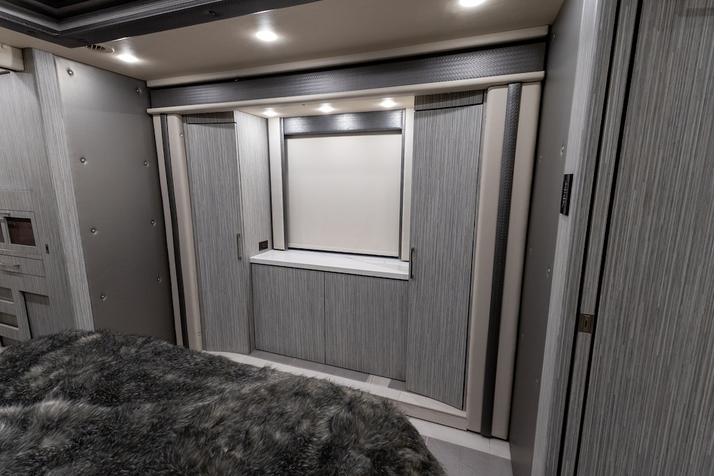 2021 Foretravel For Sale
