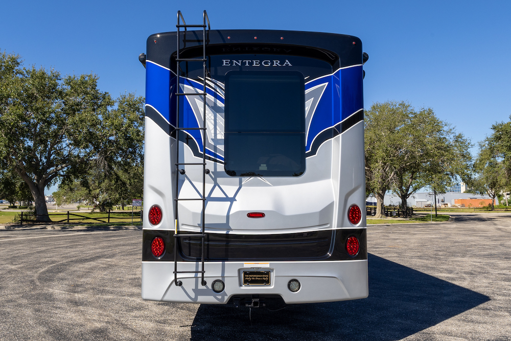 2022 Entegra Accolade For Sale