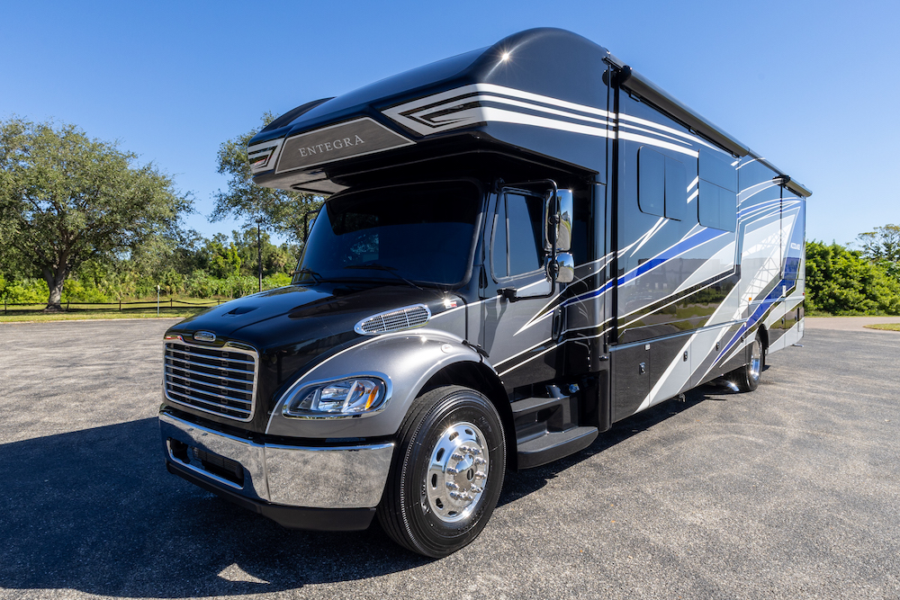 2022 Entegra Accolade For Sale