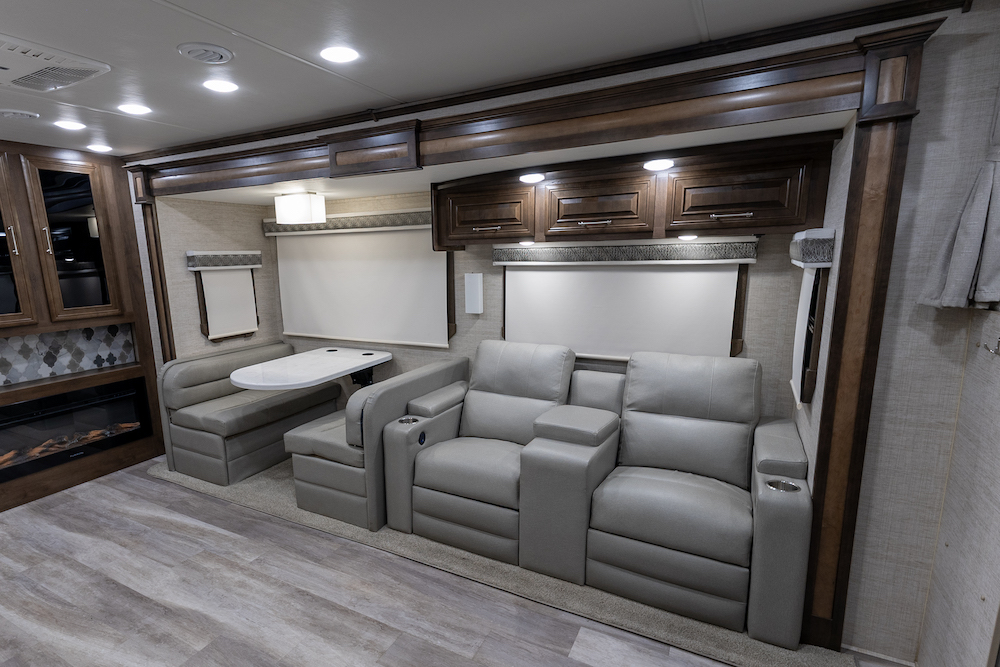 2022 Entegra Accolade For Sale