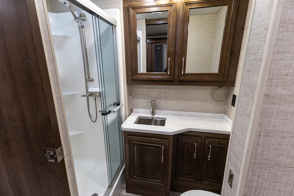 2022 Entegra Accolade For Sale