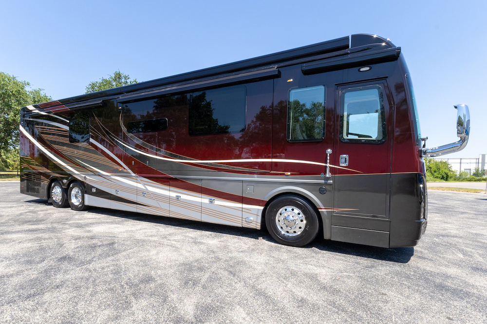 2022 Foretravel For Sale