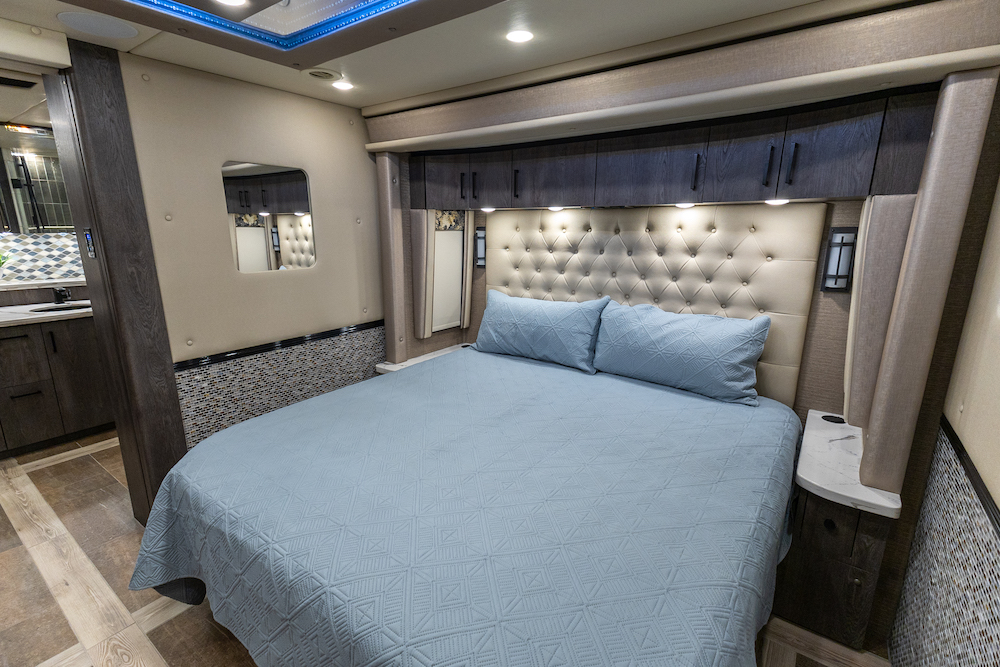 2022 Foretravel For Sale