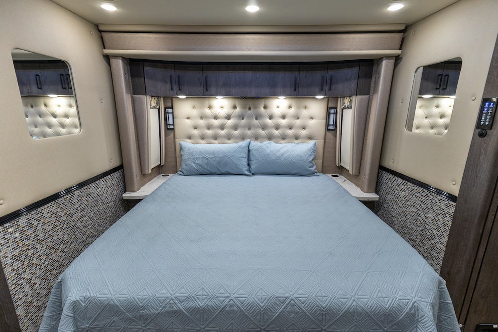2022 Foretravel For Sale