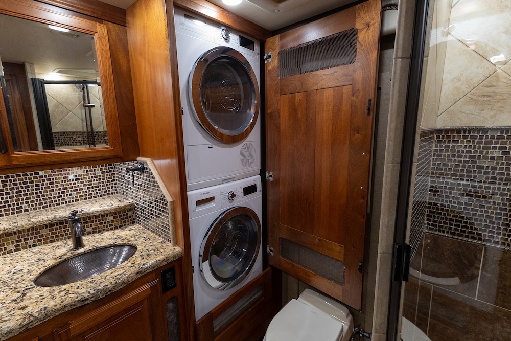 2022 Foretravel For Sale