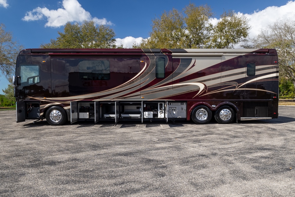 2022 Foretravel For Sale