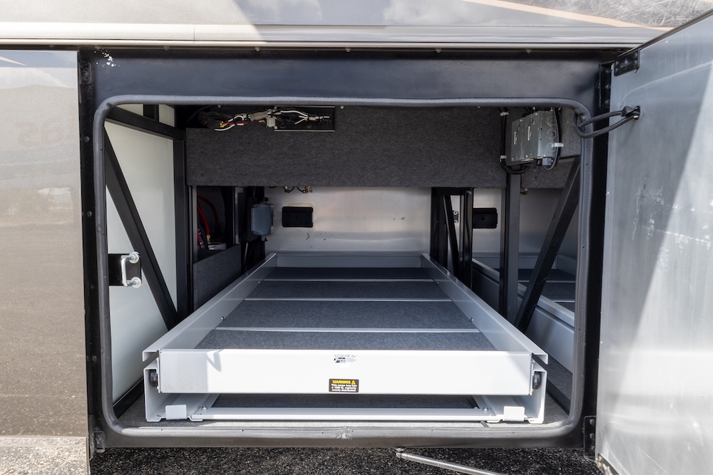 2022 Foretravel For Sale