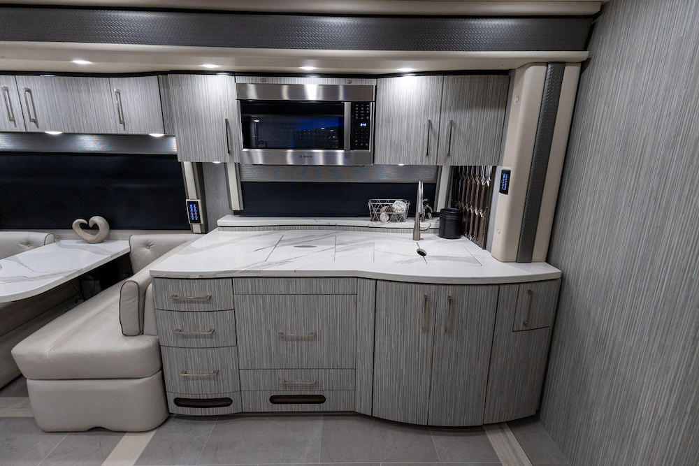 2022 Foretravel For Sale