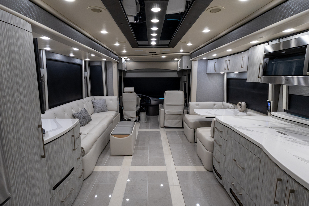2022 Foretravel For Sale