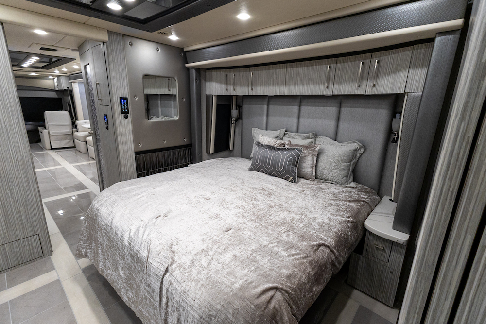 2022 Foretravel For Sale