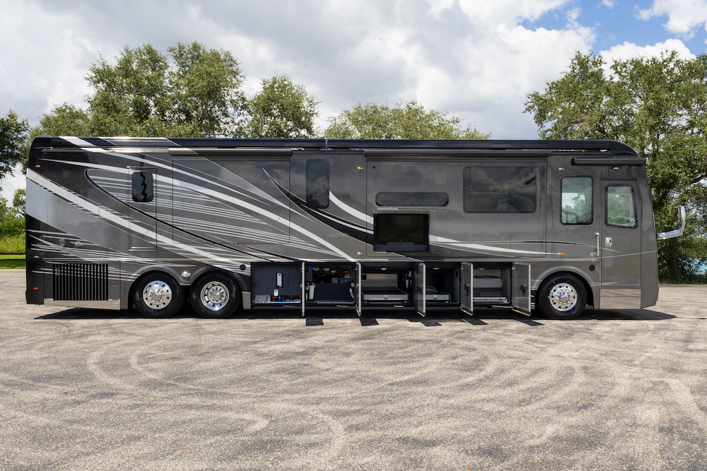 2022 Foretravel For Sale
