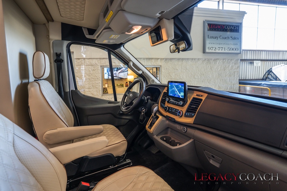 2022 PLuxury VanFor Sale