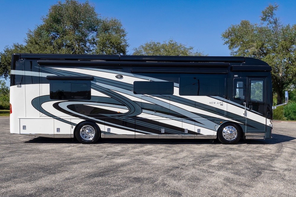 2022 Newmar New Aire For Sale