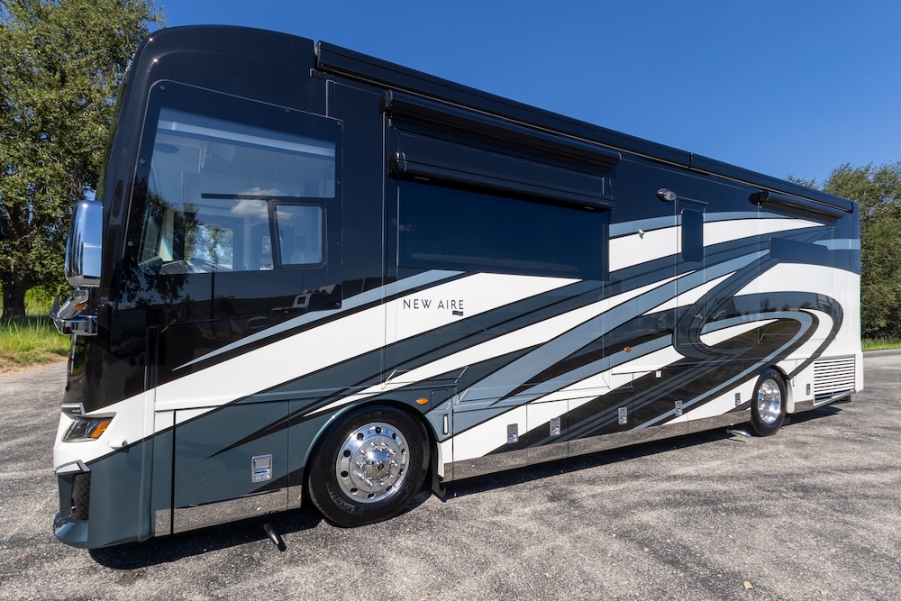 2022 Newmar New Aire For Sale