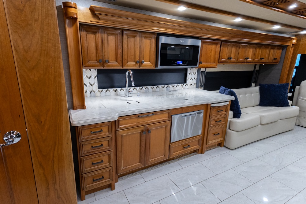 2022 Tiffin Allegro  For Sale